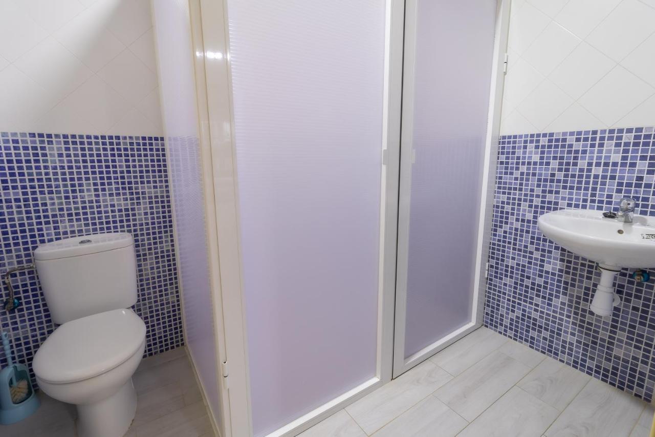 Hostal Rojo Plata *